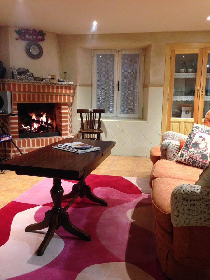 Apartamento Rural La Muralla De Pedraza Chavida 외부 사진